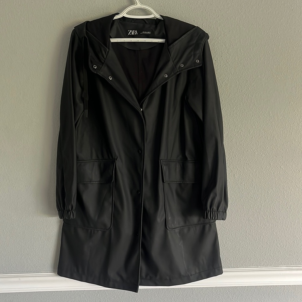 Zara Black snap button hooded Raincoat size small